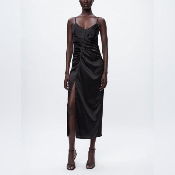 ZARA NEW WOMAN MIDI STRAPPY CAMISOLE DRESS GATHERING SLIT BLACK 0387/155 - Picture 3 of 5
